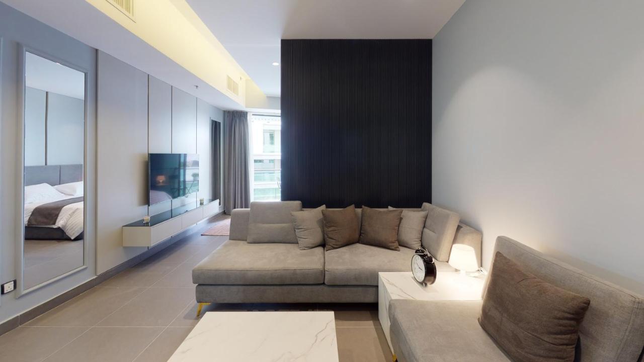 Al Fares Luxury Furnished Apartment-Damac Tower Ngoại thất bức ảnh