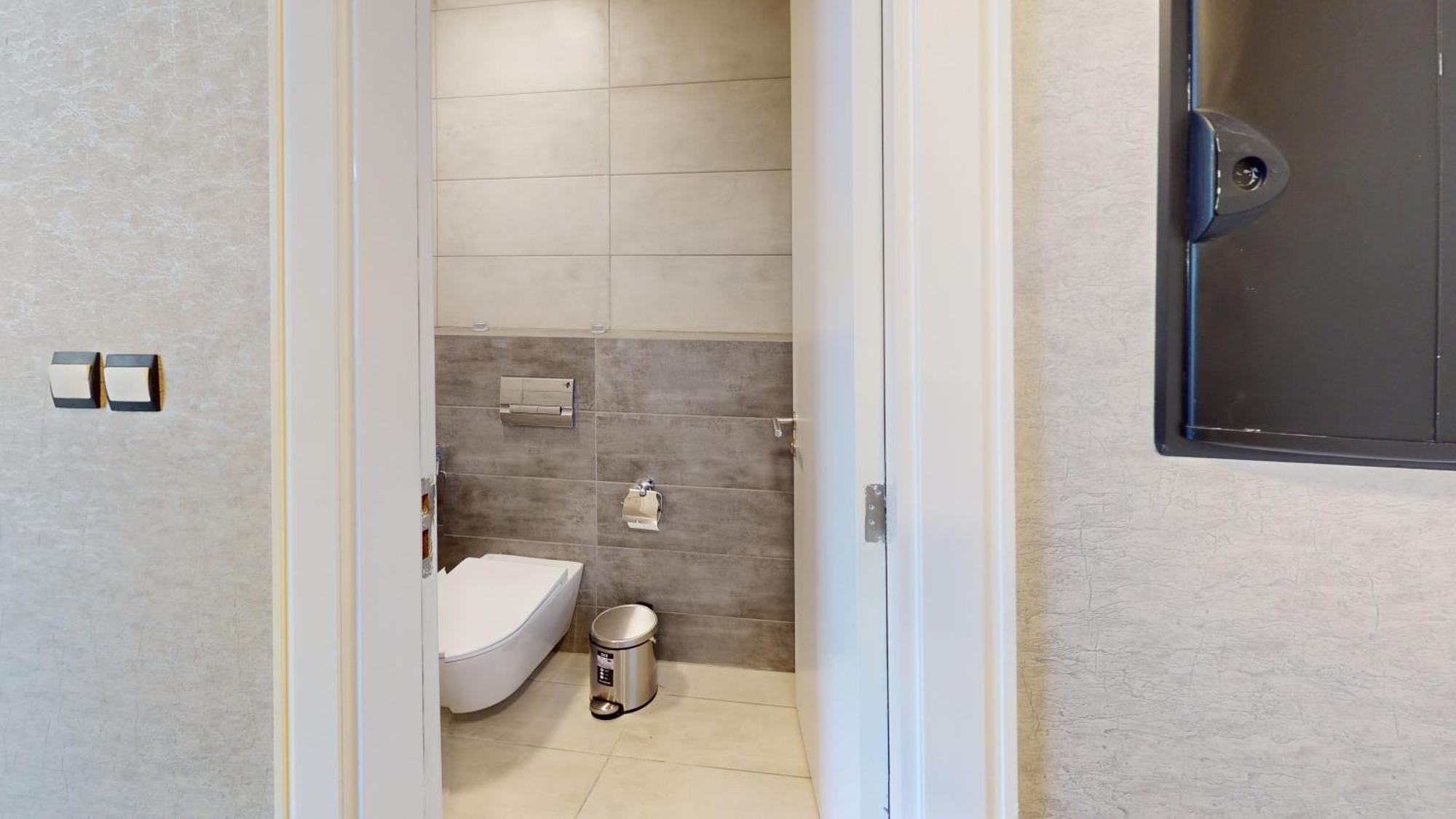 Al Fares Luxury Furnished Apartment-Damac Tower Ngoại thất bức ảnh